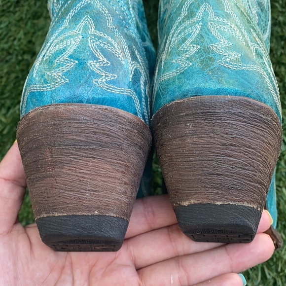 Corral Turquoise Western Boots - Picture 7 of 9